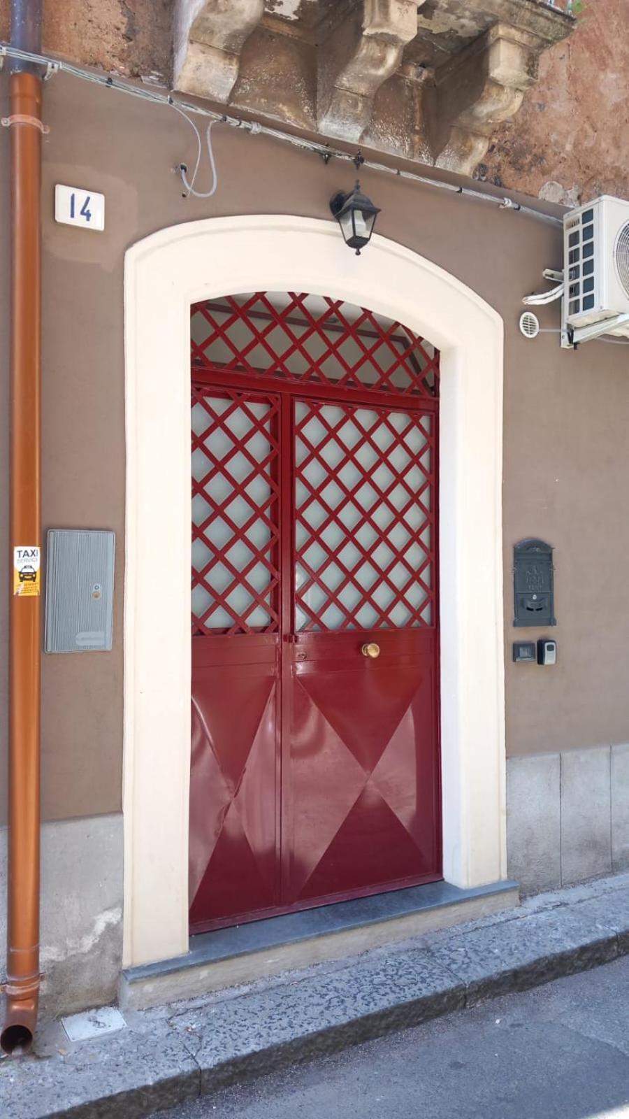 Casa Serravalle Catania Exterior photo
